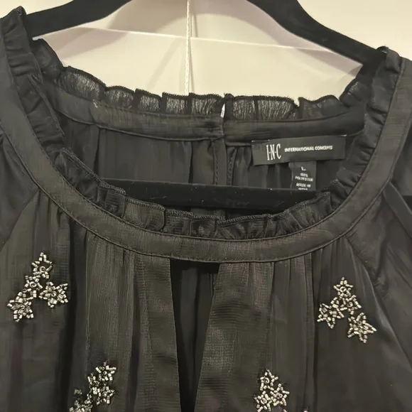 I.N.C. International Concepts Black Embroidered Women's Top Size L (USED) - Picture 2 of 7
